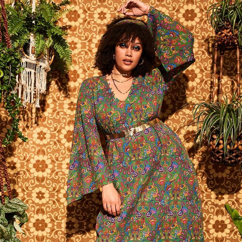 The Hippie Shake Green Paisley Lady Of The Canyon Maxi Dress Size US 12 UK 16 XL - Picture 3 of 7